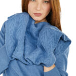 cashmere-neckwarmer-Monica-blue