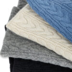 100% cashmere neck warmer