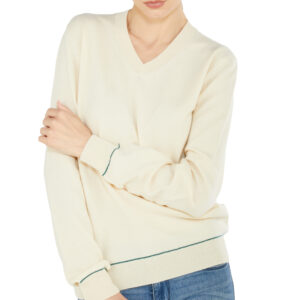 Beige cashmere V-neck sweater for women, model GINA. Authentic Made in Italy knitwear.